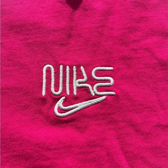 Nike Men's Vibrant Pink Short Sleeve Tee - Neon Palm- Fireberry Size M - Picture 2 of 7